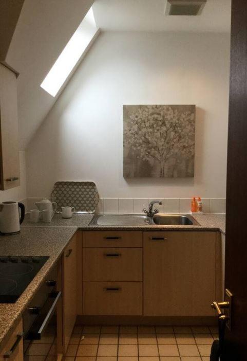 Fabulous Top Floor Apartment In Inverness Extérieur photo